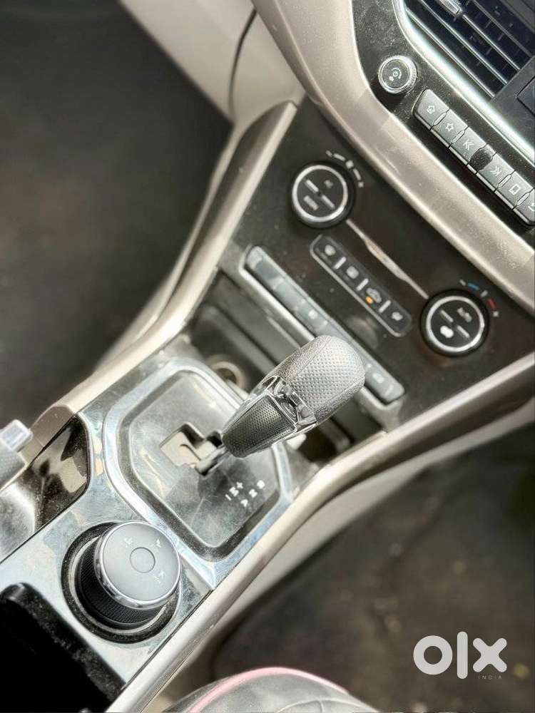 Tata Nexon 1.2 Revotron Xza Plus (o) Amt, 2018, Petrol