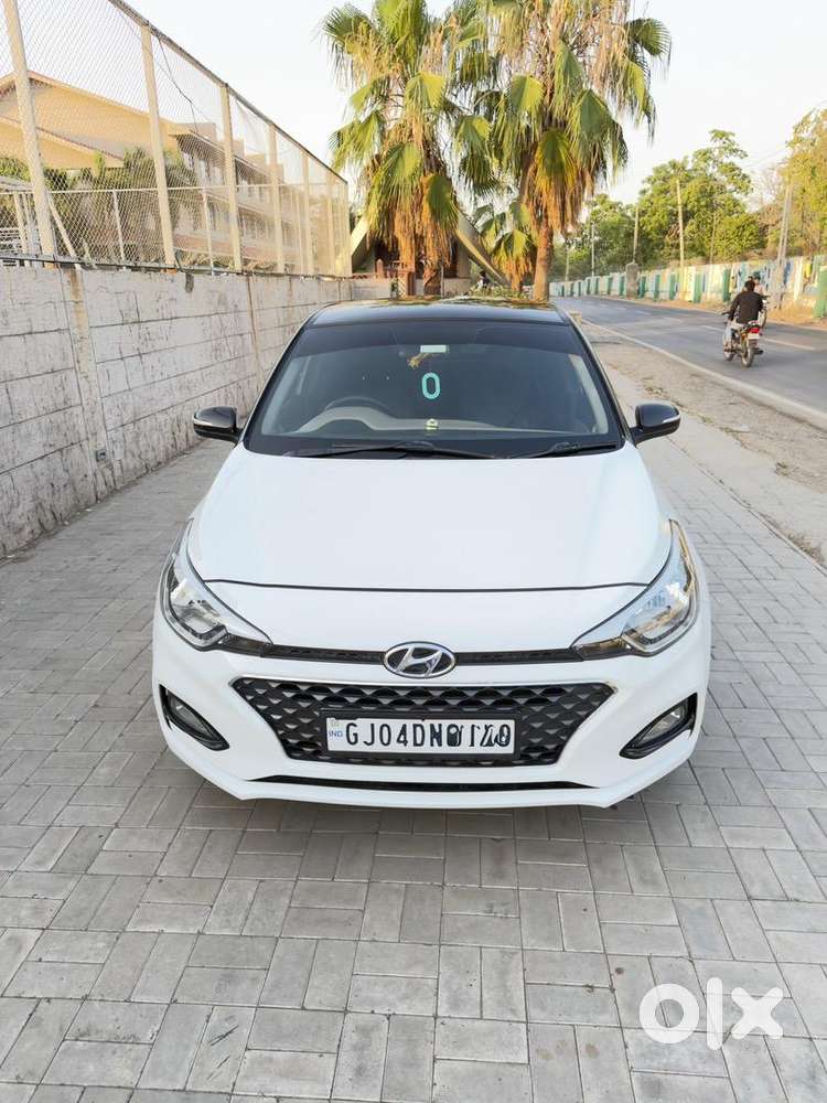 Hyundai I20 2020 Cng & Hybrids 107000 Km Driven
