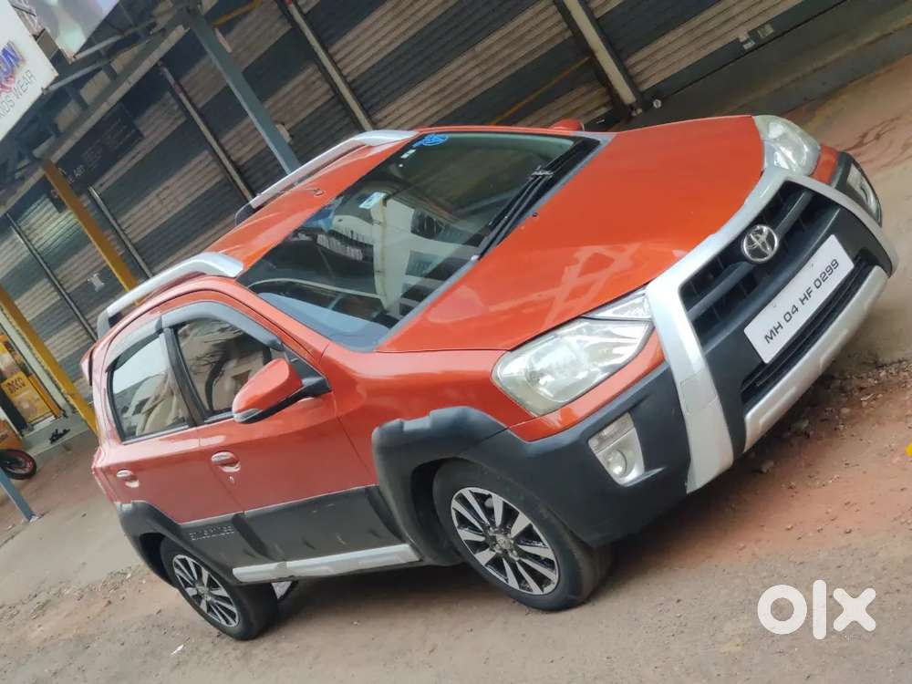 Toyota Etios Cross 2016 Diesel Well Maintained