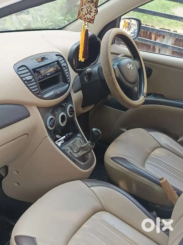 Hyundai I10 Sportz 2010 Car
