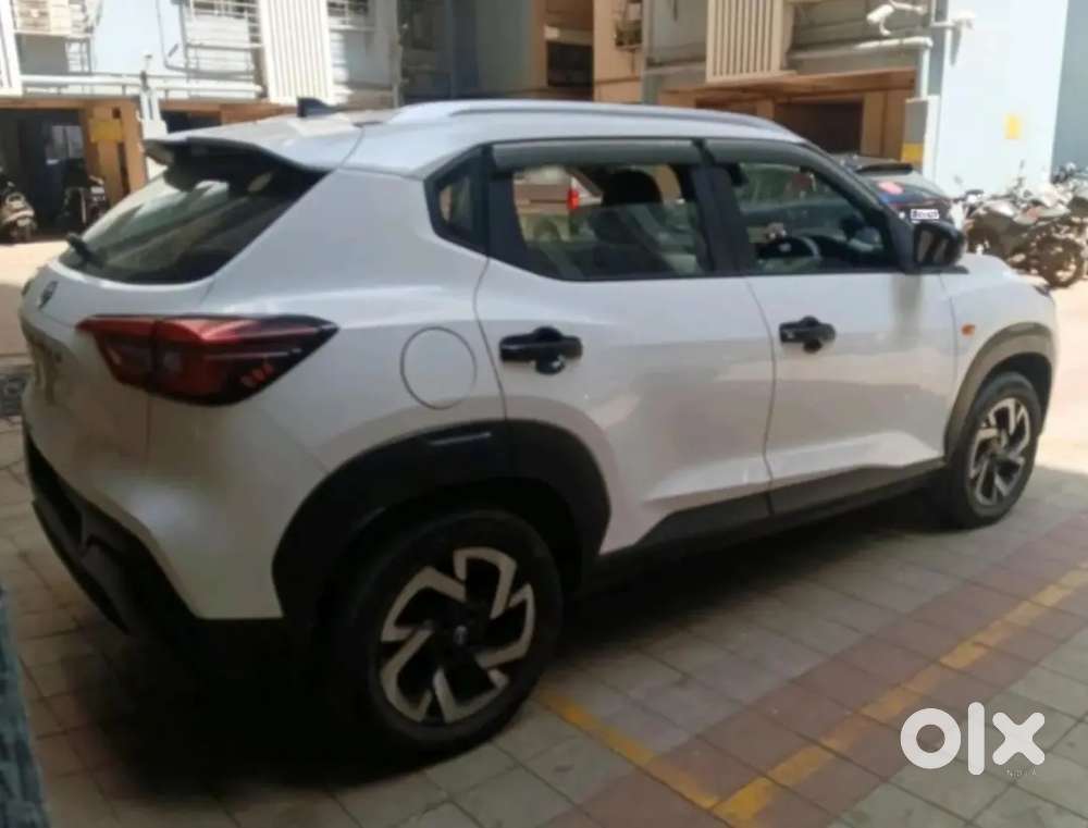 Nissan Magnite With 1 Year Amc Free From Nissan Service Centre Exp 27