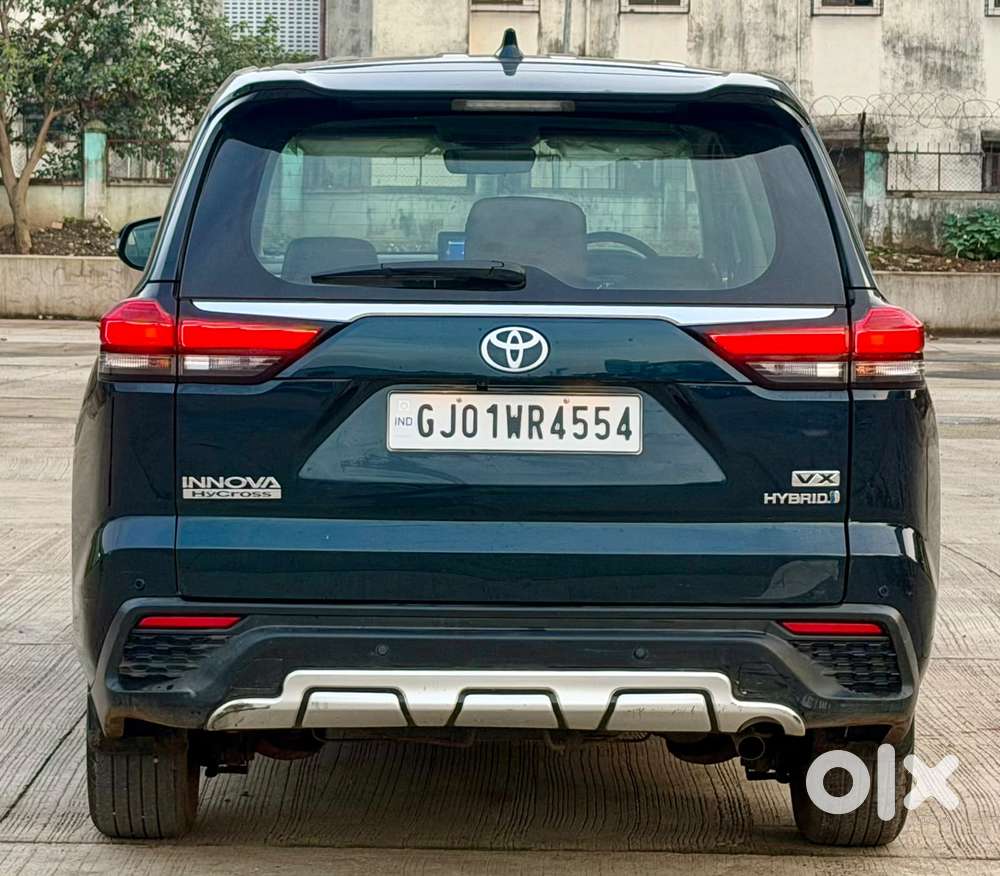 Toyota Innova Hycross 2.0 Vx Hybrid 8 Str, 2024, Petrol