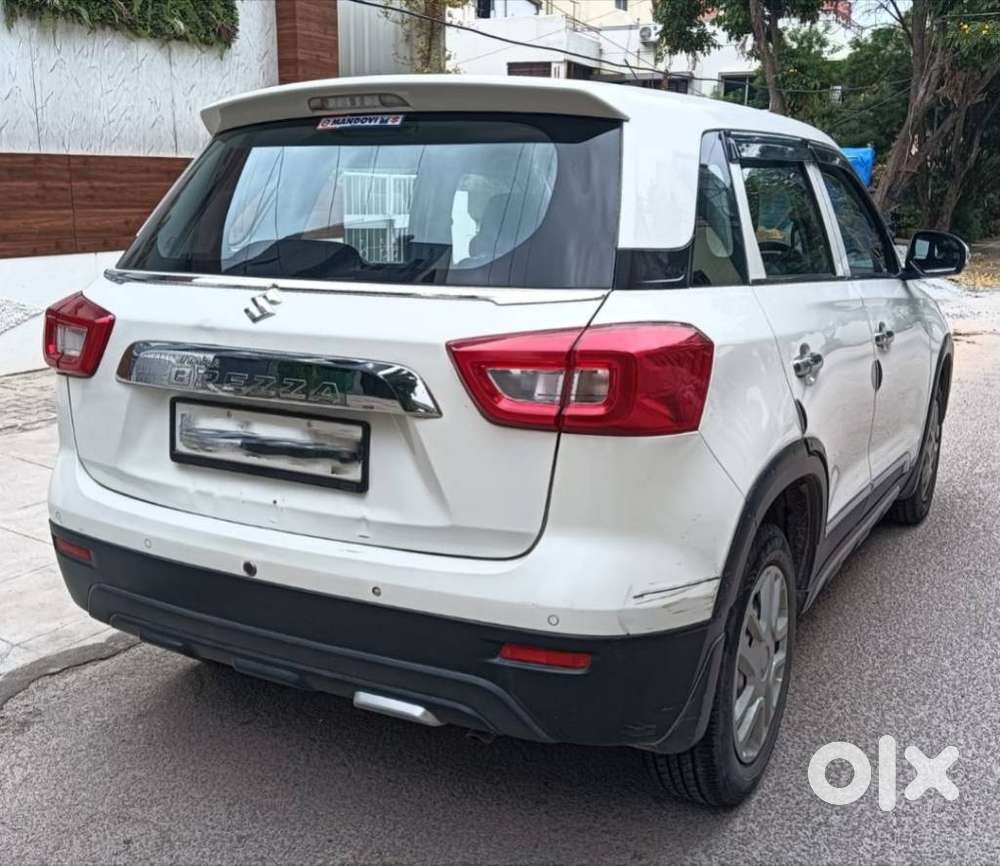 Maruti Suzuki Vitara Brezza 1.5 Lxi, 2022, Petrol