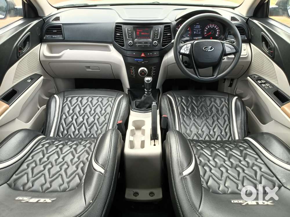 Mahindra Xuv300 W6, 2022, Petrol