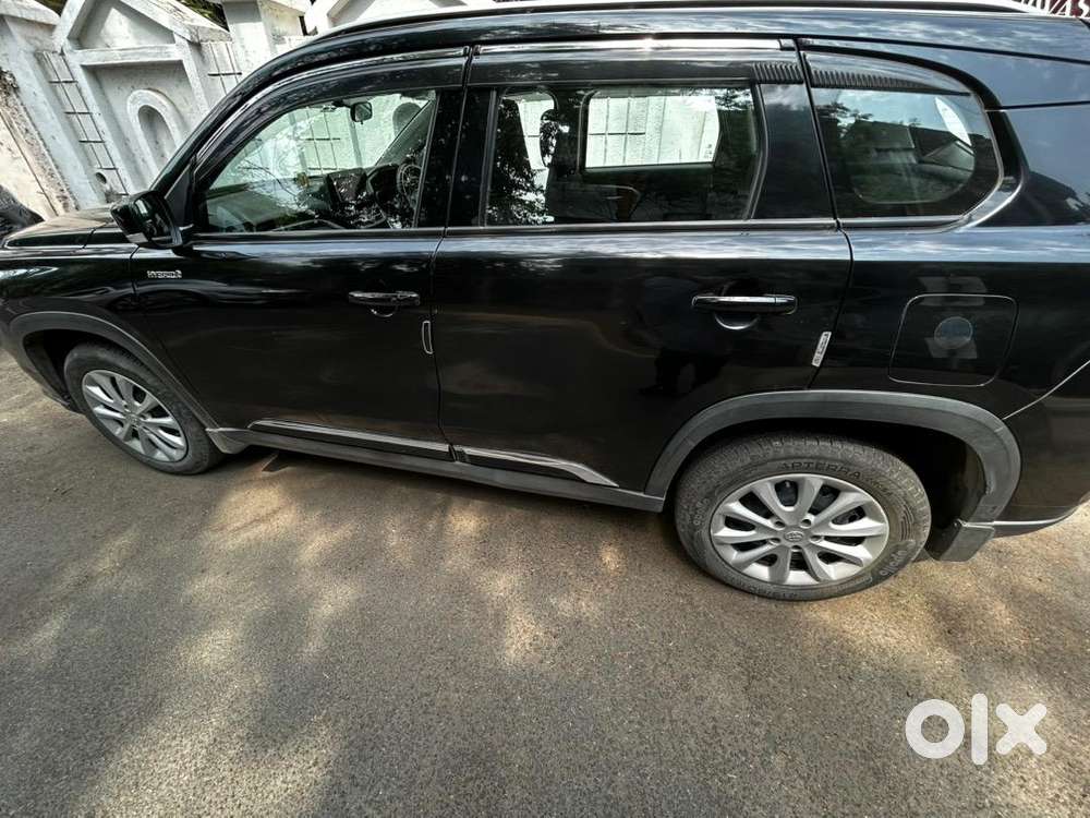 Toyota Urban Cruiser 2023 Petrol Hybrid