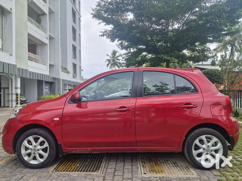 Nissan Micra Xv Cvt, 2017, Petrol