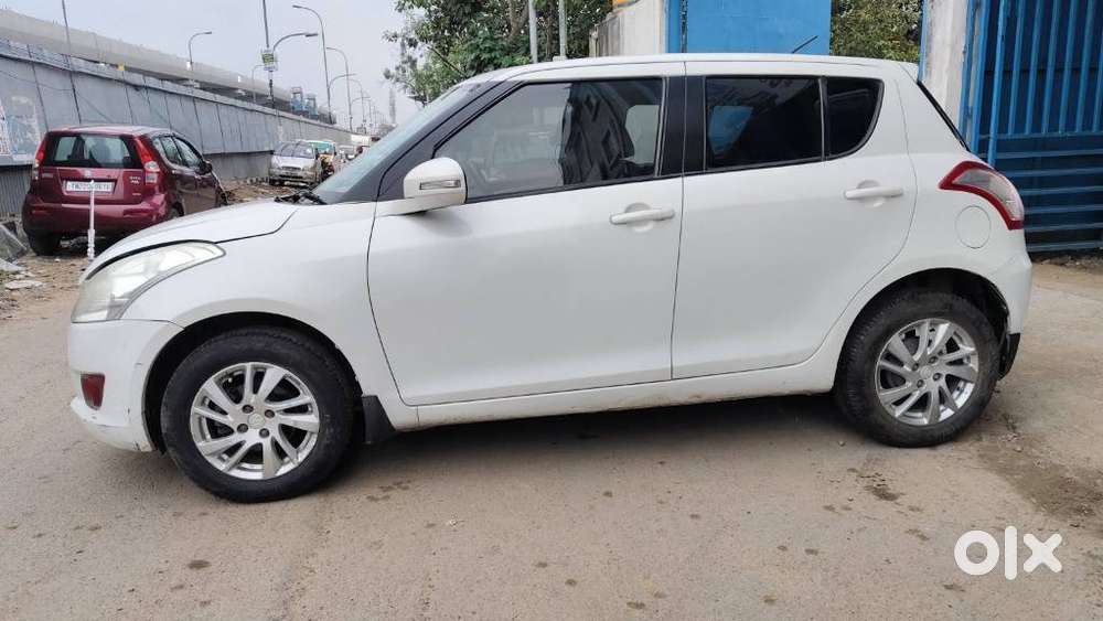 Maruti Suzuki Swift 2011-2015 1.2 Zxi Abs, 2011, Petrol