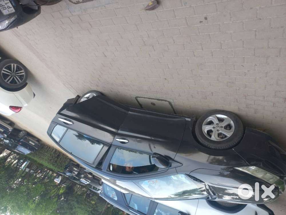 Honda City 2025/4lakh/1.30l Km /best In Drive