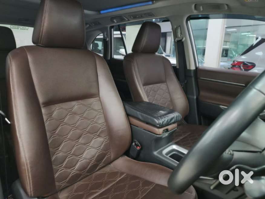 Toyota Innova Crysta