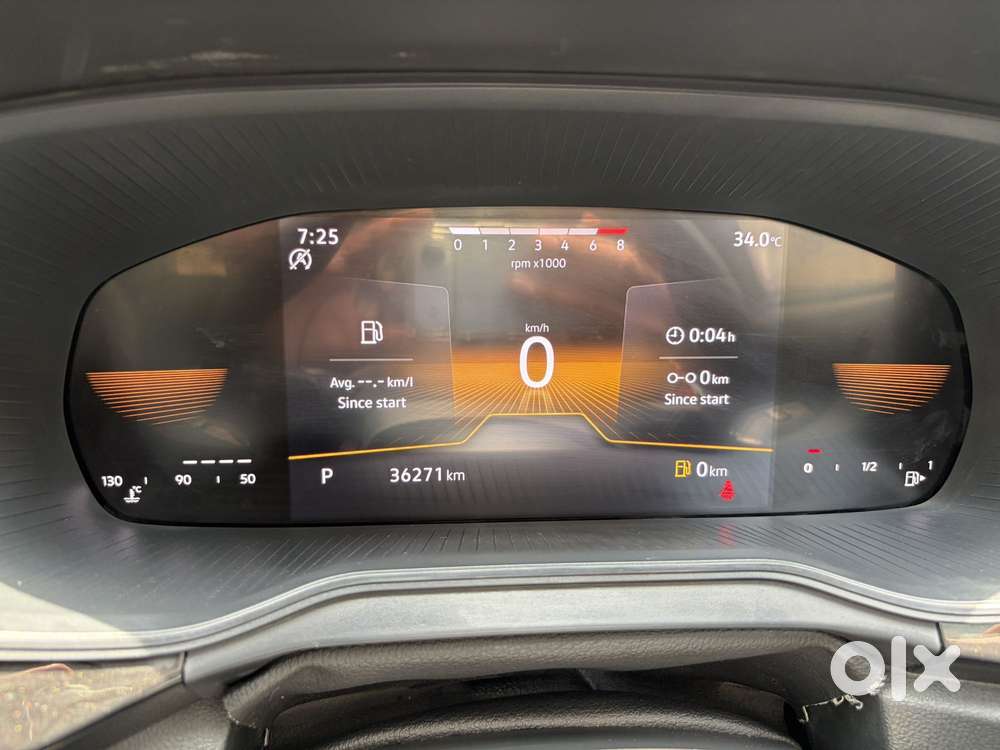 Skoda Kushaq 1.0 Tsi Style At, 2023, Petrol