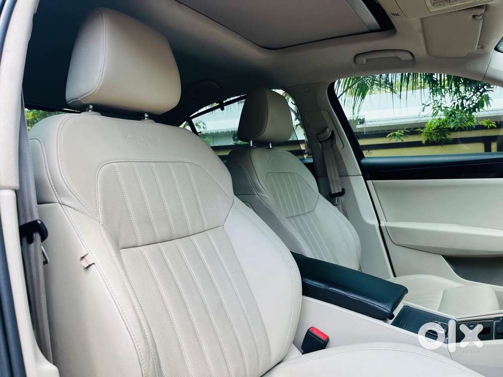 Skoda Superb Laurin And Klement 1.8, 2016, Petrol