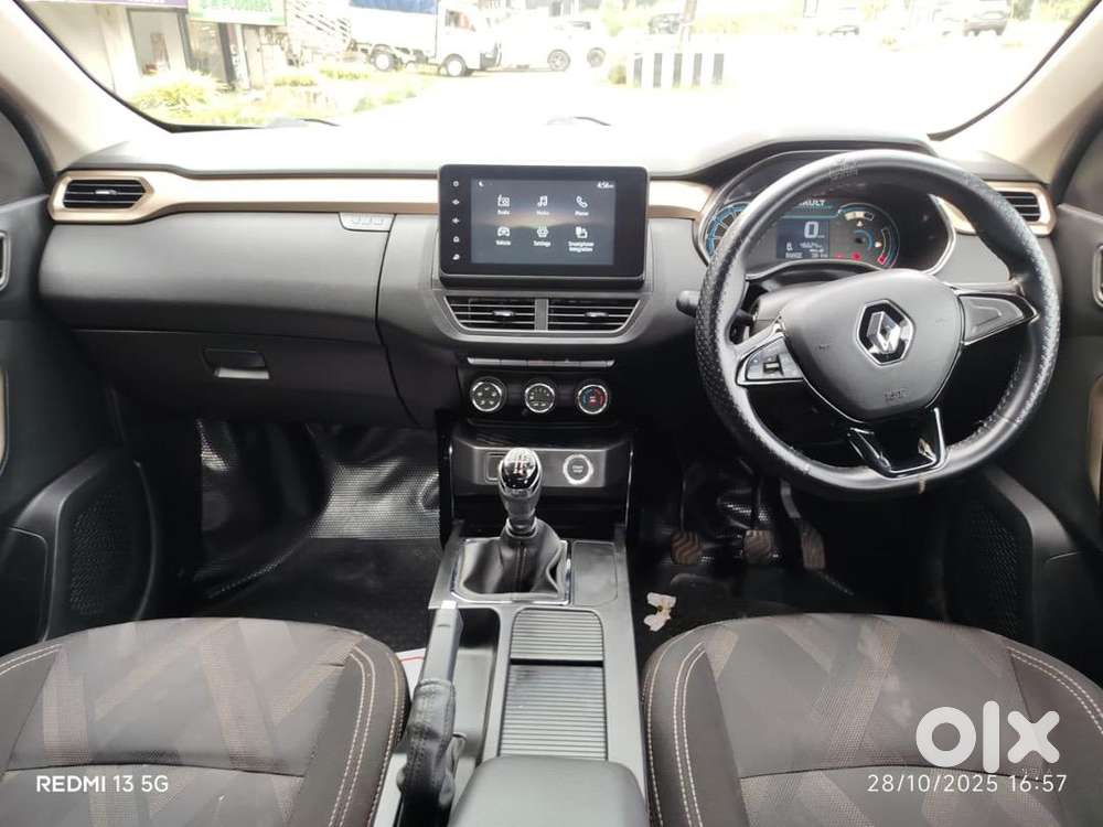 2023 Renault Petrol Manual, 49 Km Driven