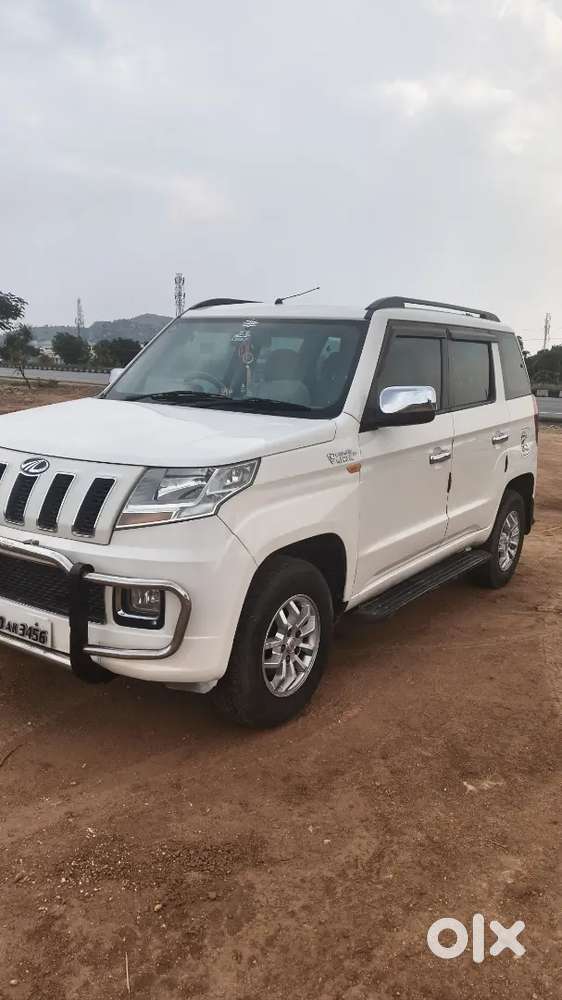 Mahindra Tuv 300 2017