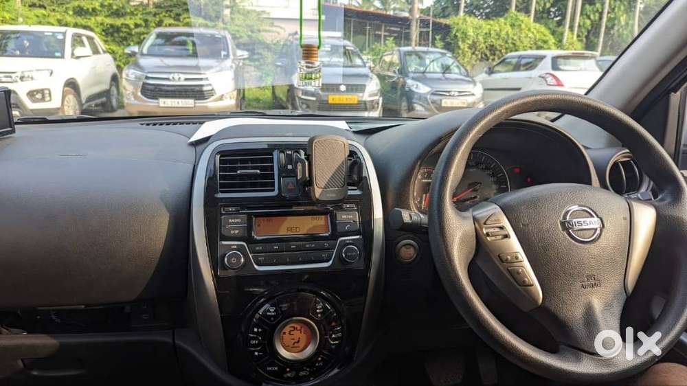 Nissan Micra Active At Full Option Lady Driven (full Service History))