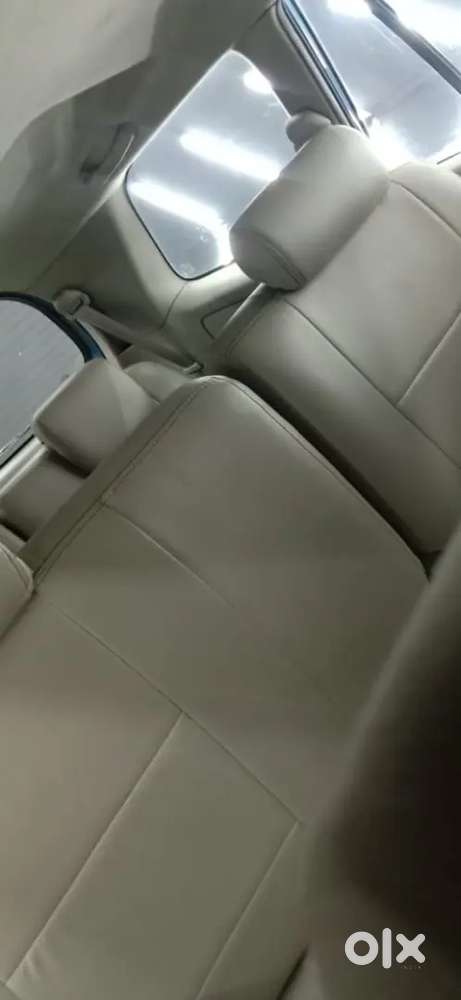 Toyota Innova Diesel 7 Str 2013
