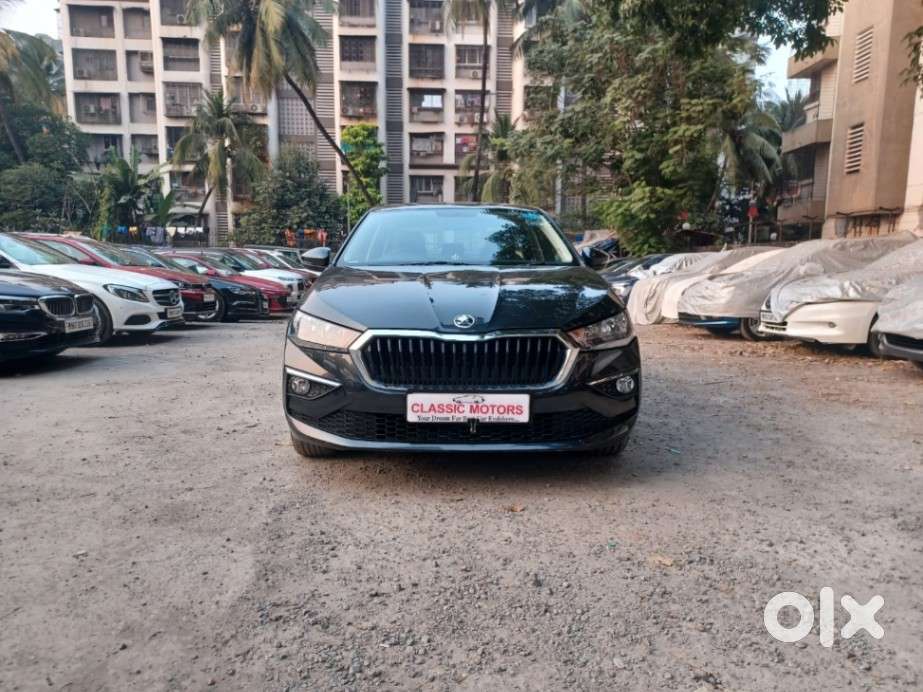 Skoda Slavia Ambition 1.0l Tsi At, 2022, Petrol