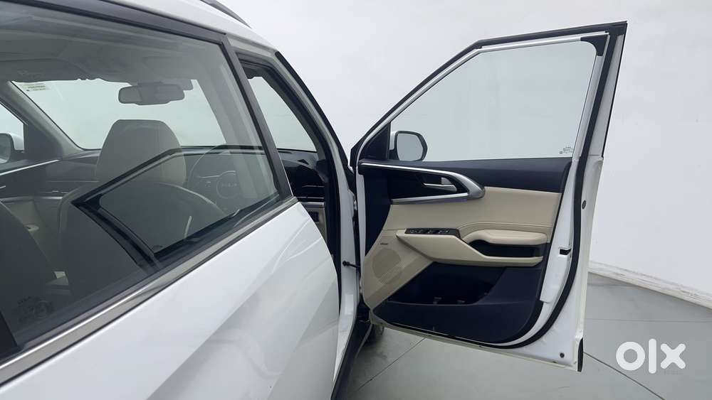 Kia Carens 1.5 Luxury Plus Diesel 7str Imt, 2023, Diesel