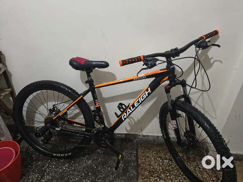 Raleigh Strada 7*3 gear with dual disc brakes