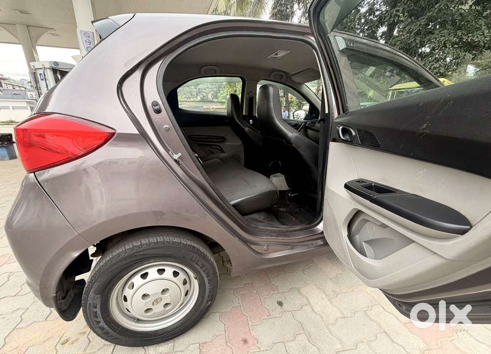 Tata Tiago 1.2 Revotron Xm, 2019, Petrol