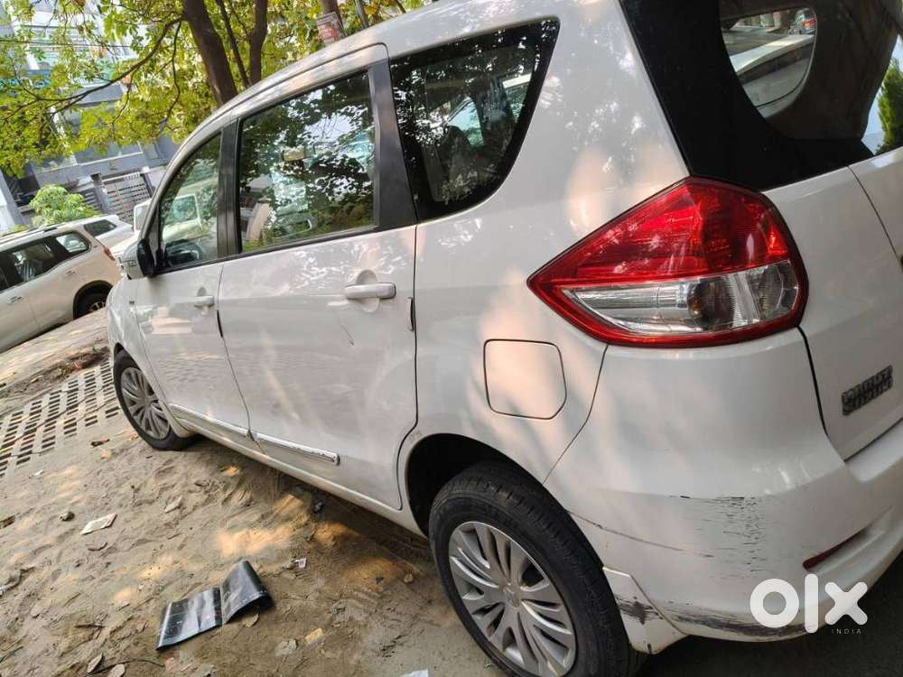 Maruti Suzuki Ertiga Vxi Shvs, 2012, Petrol