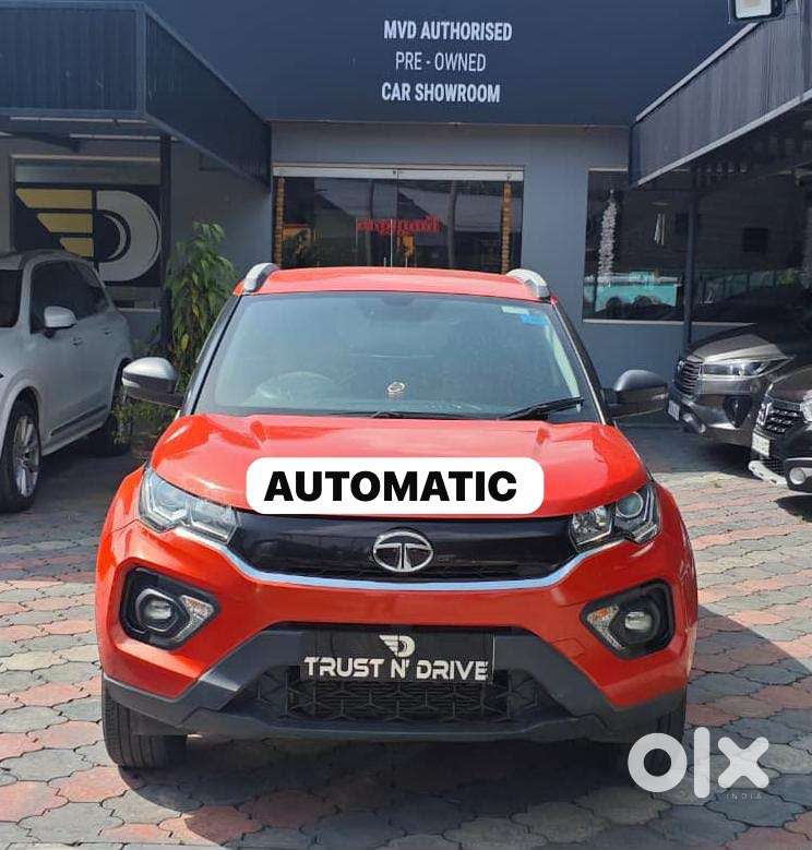 Tata Nexon 1.2 Revotron Xma Amt (s), 2020, Petrol