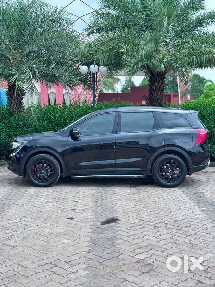 Mahindra Xuv700 2.2 Ax 7 Diesel At Str Awd, 2026, Diesel