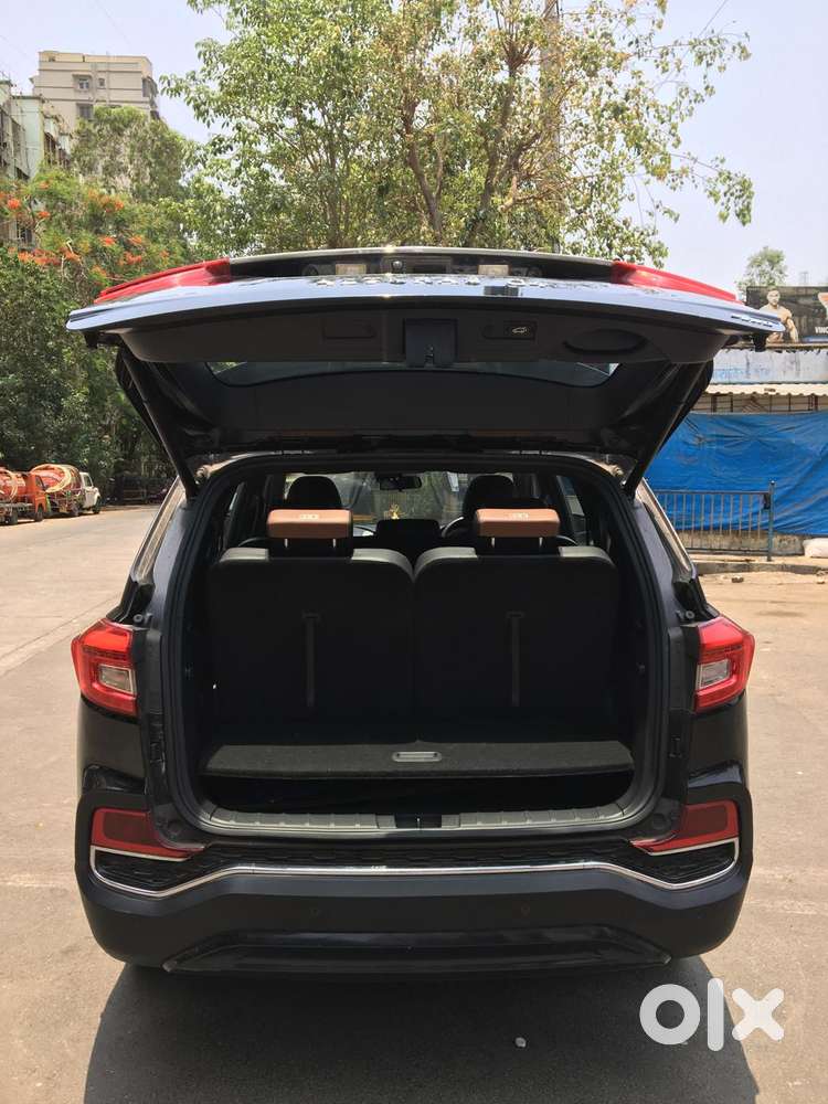 Mahindra Alturas G4 4wd At, 2021, Diesel
