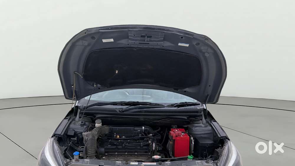 Maruti Suzuki Ciaz 1.5 Alpha Shvs Petrol, 2021, Petrol