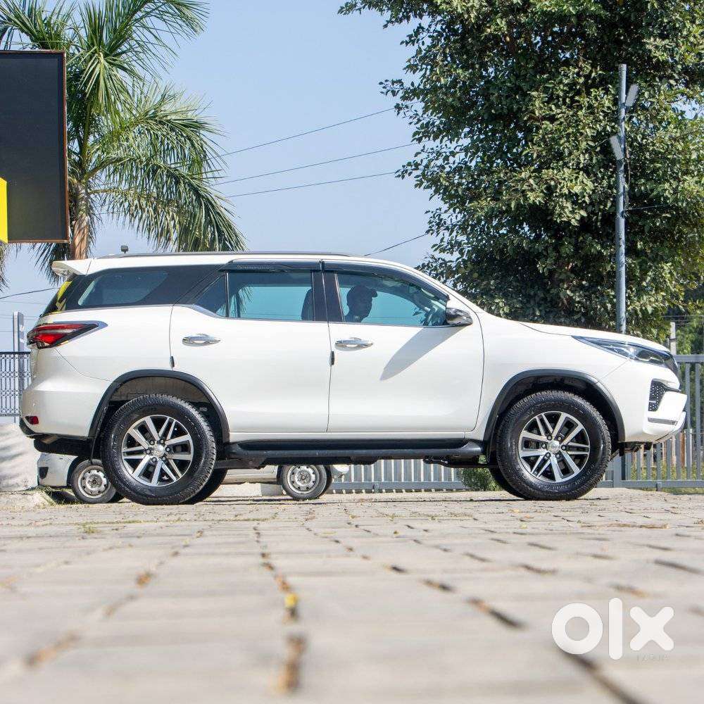 Toyota Fortuner 4x2 At 2.8 Diesel, 2021, Diesel