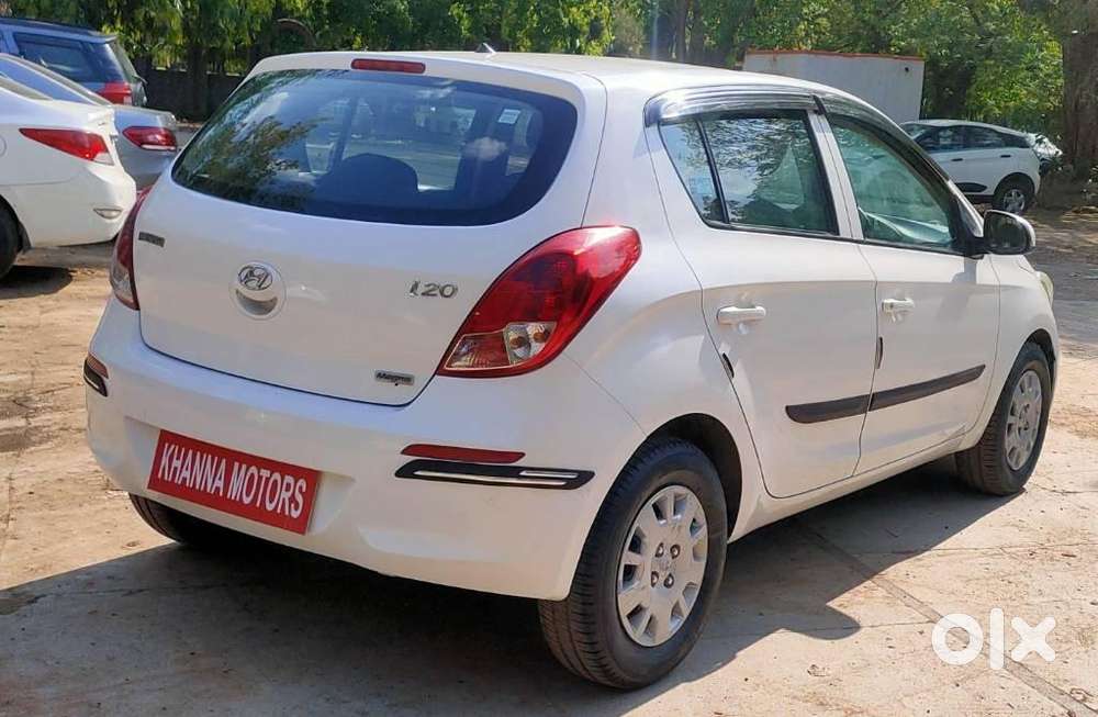 Hyundai I20 Magna 1.2 Mt, 2013, Petrol