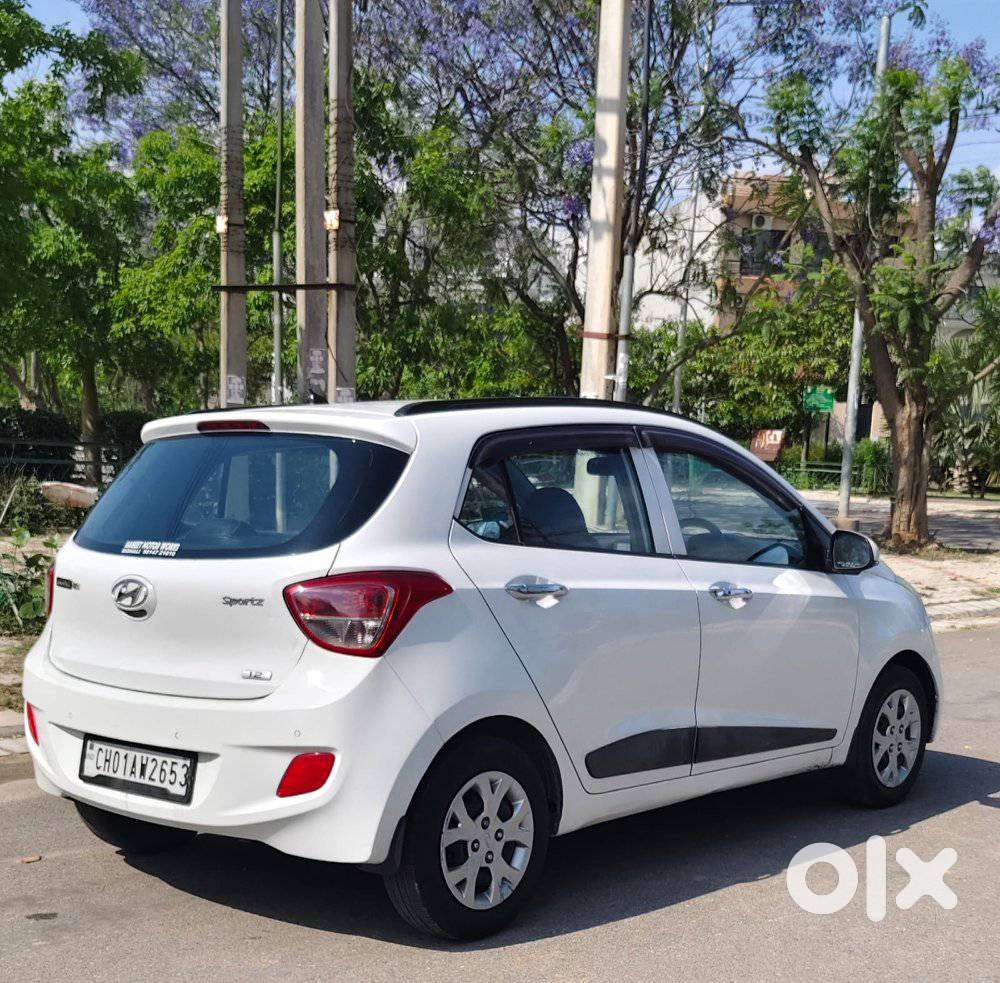 Hyundai Grand I10 Sportz, 2014, Petrol