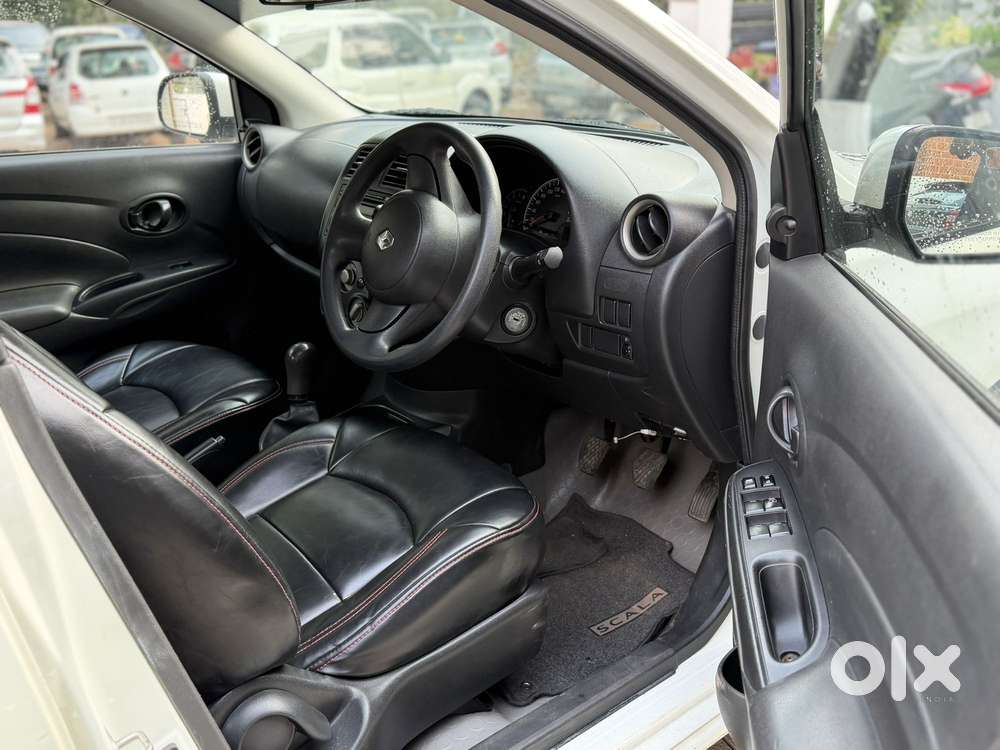 Renault Scala Rxe Petrol, 2014, Petrol