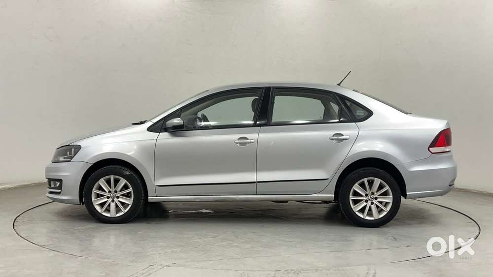 Volkswagen Vento 1.2 Tsi Highline At, 2016, Petrol