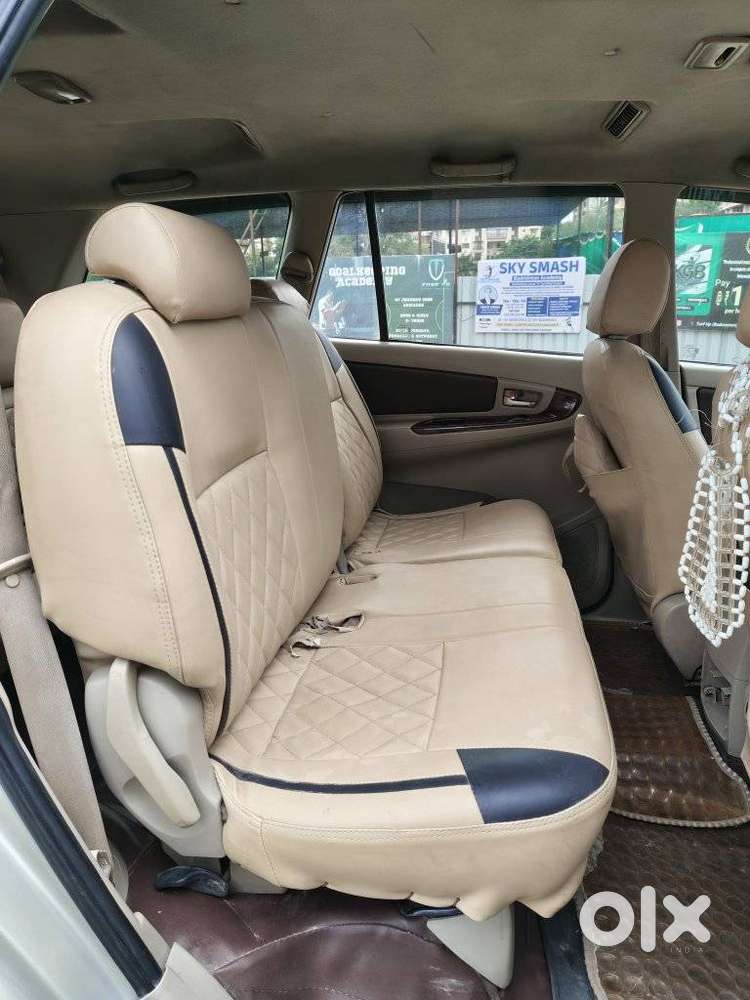 Toyota Innova 2.5 Ev Diesel Ms 8 Str Bsiii, 2012, Diesel