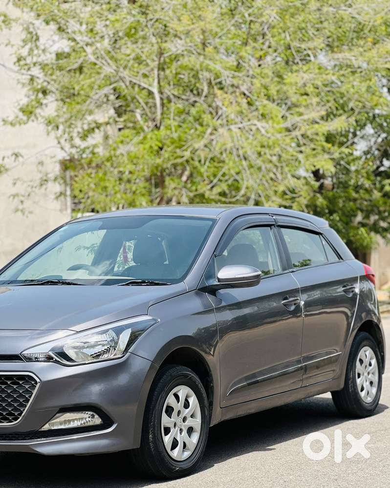 Hyundai Elite I20 Sportz (o) 1.2, 2017, Petrol
