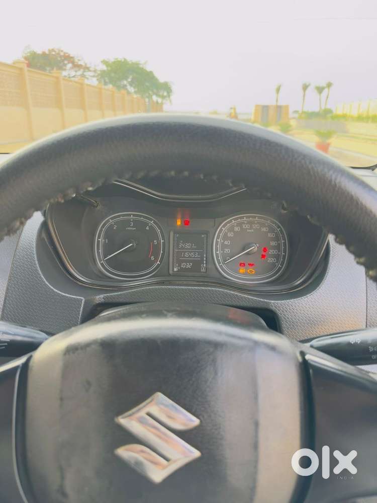 Maruti Suzuki Brezza Diesel Well Maintained