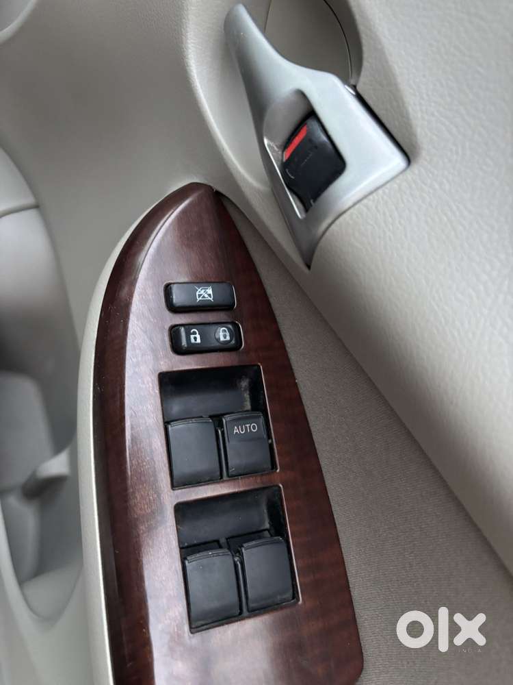 Toyota Corolla Altis 2010-2013 1.8 G Cng, 2012, Cng & Hybrids