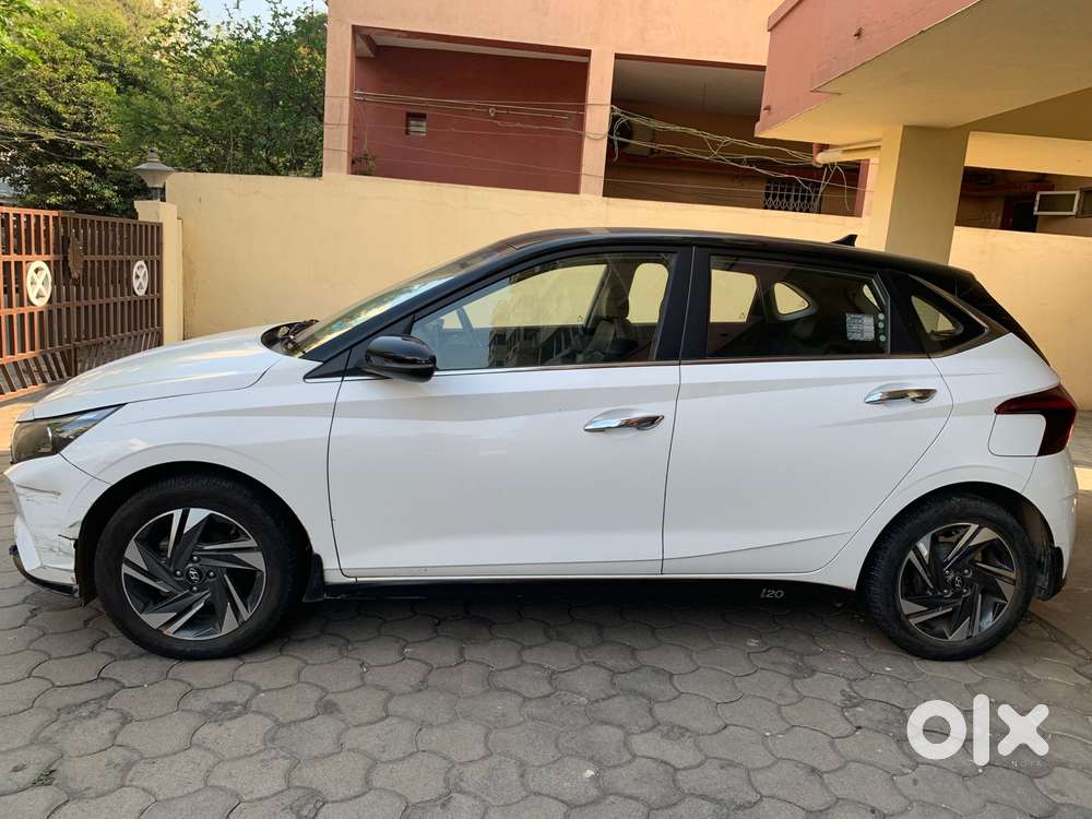 Hyundai I20 Asta (o) 1.0 Turbo Dct, 2021, Petrol