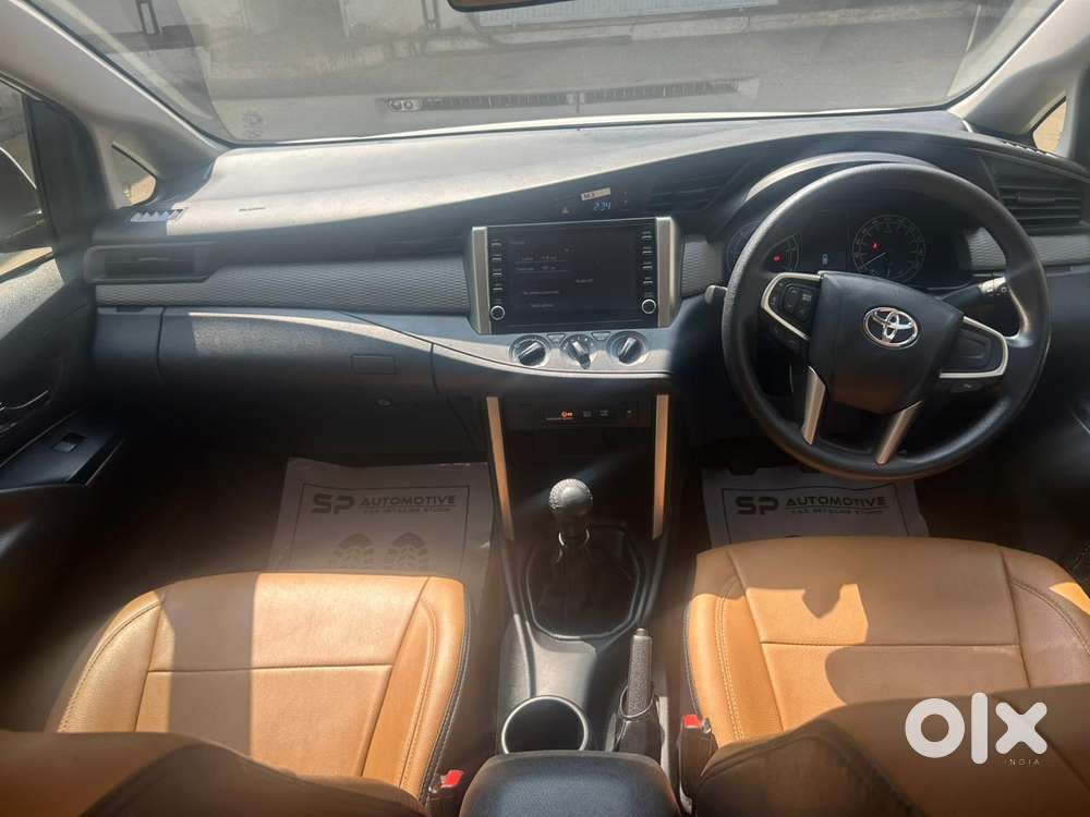 Toyota Innova Crysta