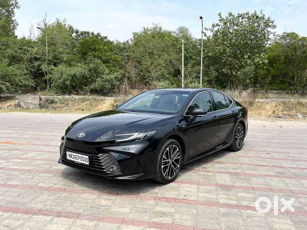 Toyota Camry Hybrid, 2025, Cng & Hybrids