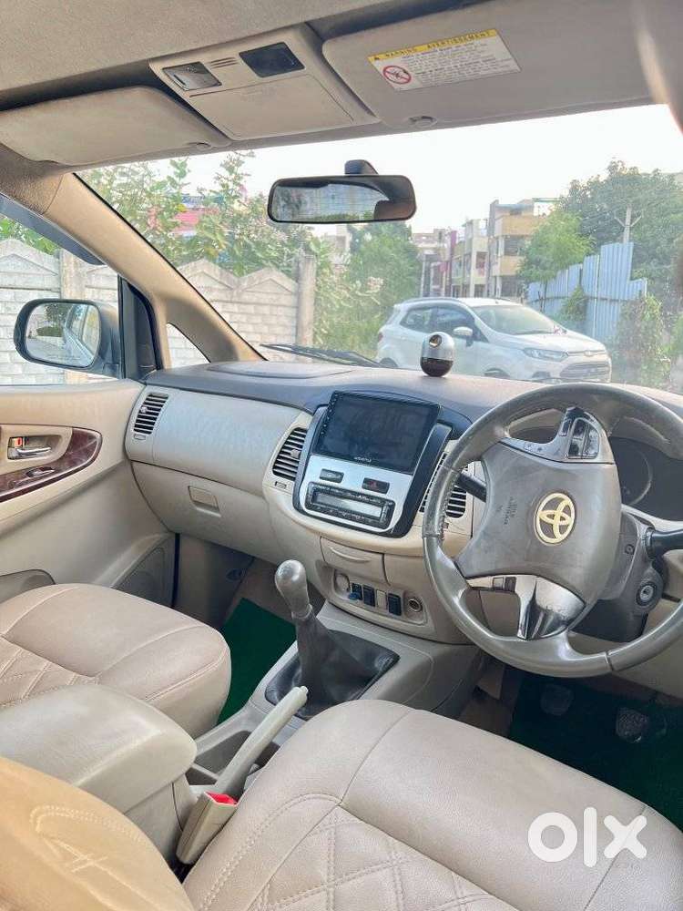 Toyota Innova 2.5 V 7 Str, 2012, Diesel