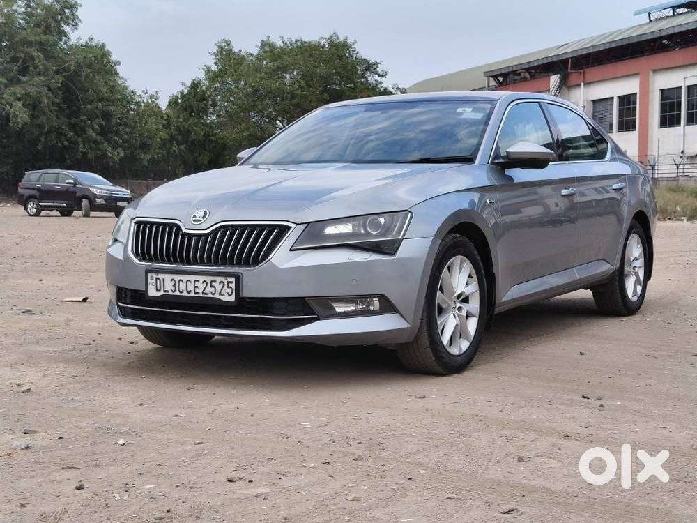 Skoda Superb Lk 1.8 Tsi At, 2016, Petrol