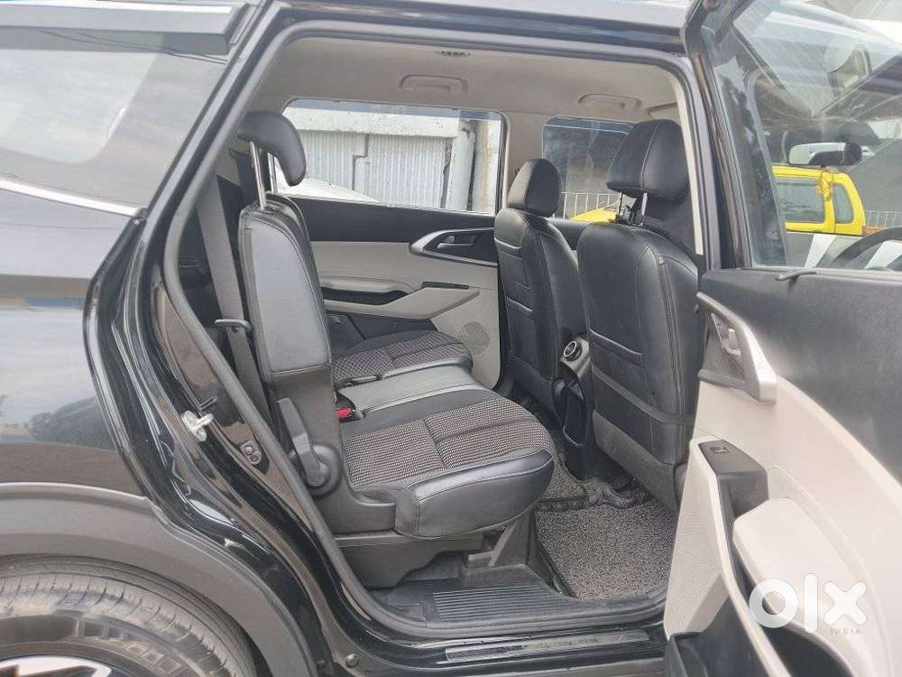 Kia Carens 1.4 Prestige Plus Turbo 7 Str, 2023, Petrol