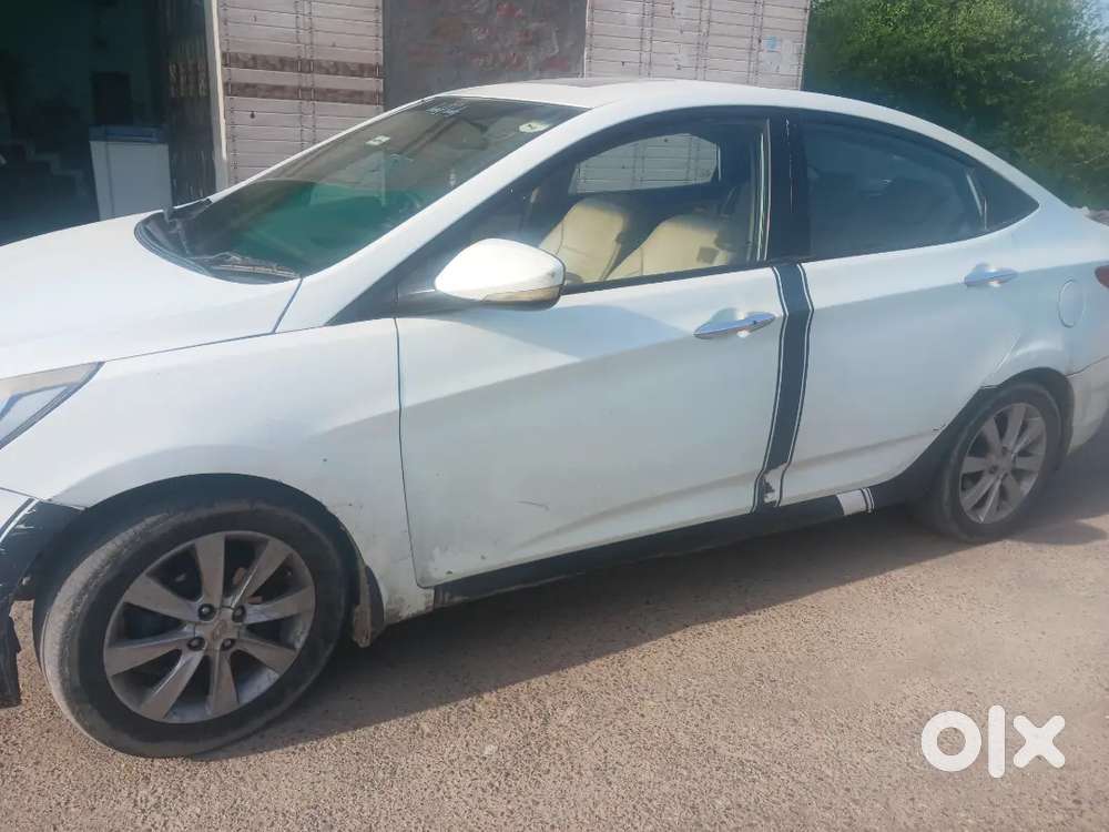 Hyundai Verna Diesel Automatic 2013