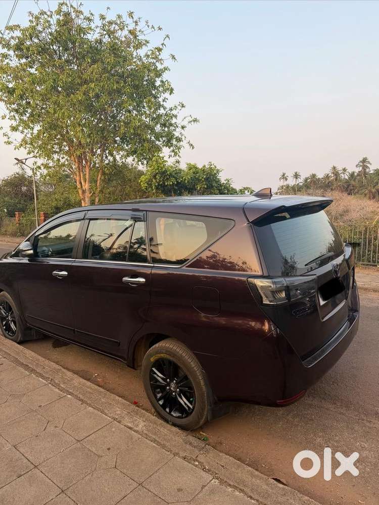 Toyota Innova Crysta 2016