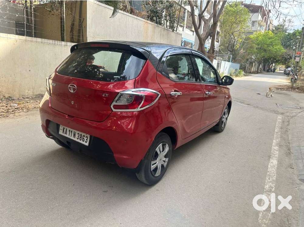 Tata Tiago Xe, 2019, Petrol