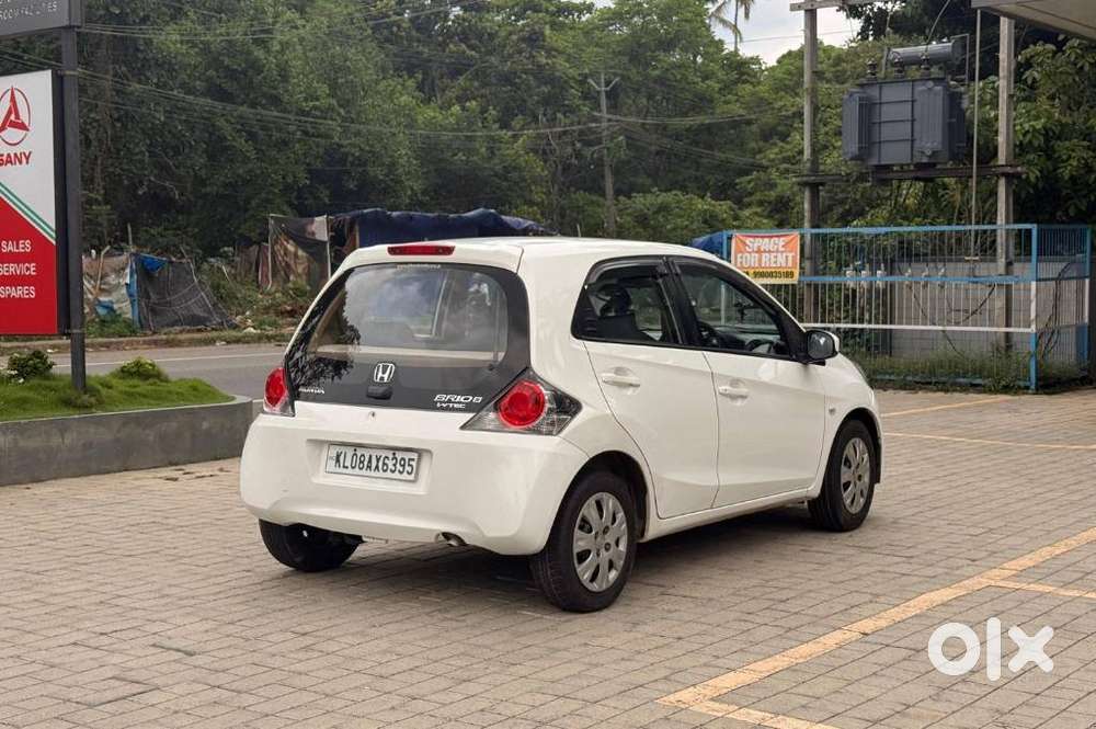 Honda Brio, 2012, Petrol