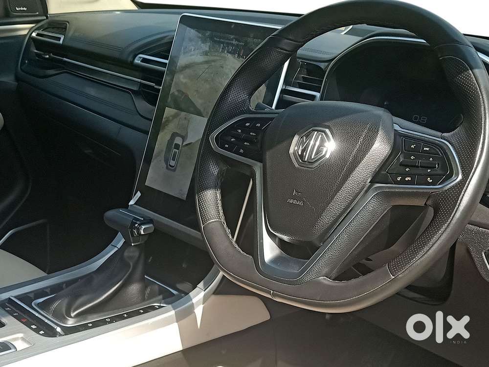 Mg Hector Savvy Pro 1.5 Turbo Cvt Dual Tone, 2023, Petrol