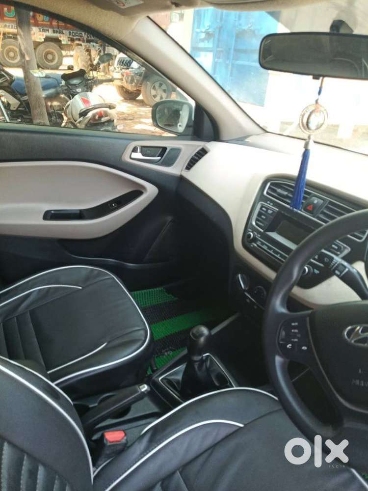 Hyundai I20 Sportz 1.2 Bs-iv, 2019, Petrol