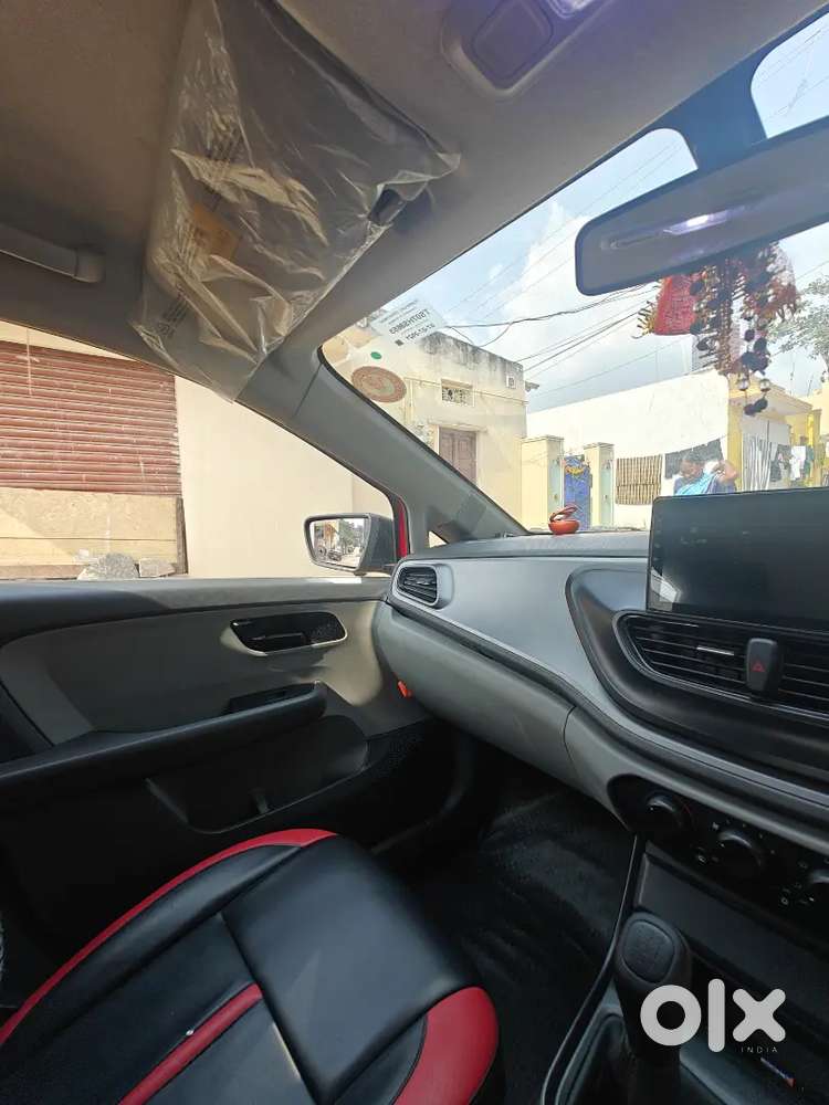 Tata Altroz 1.2 Xe 2021 Manual